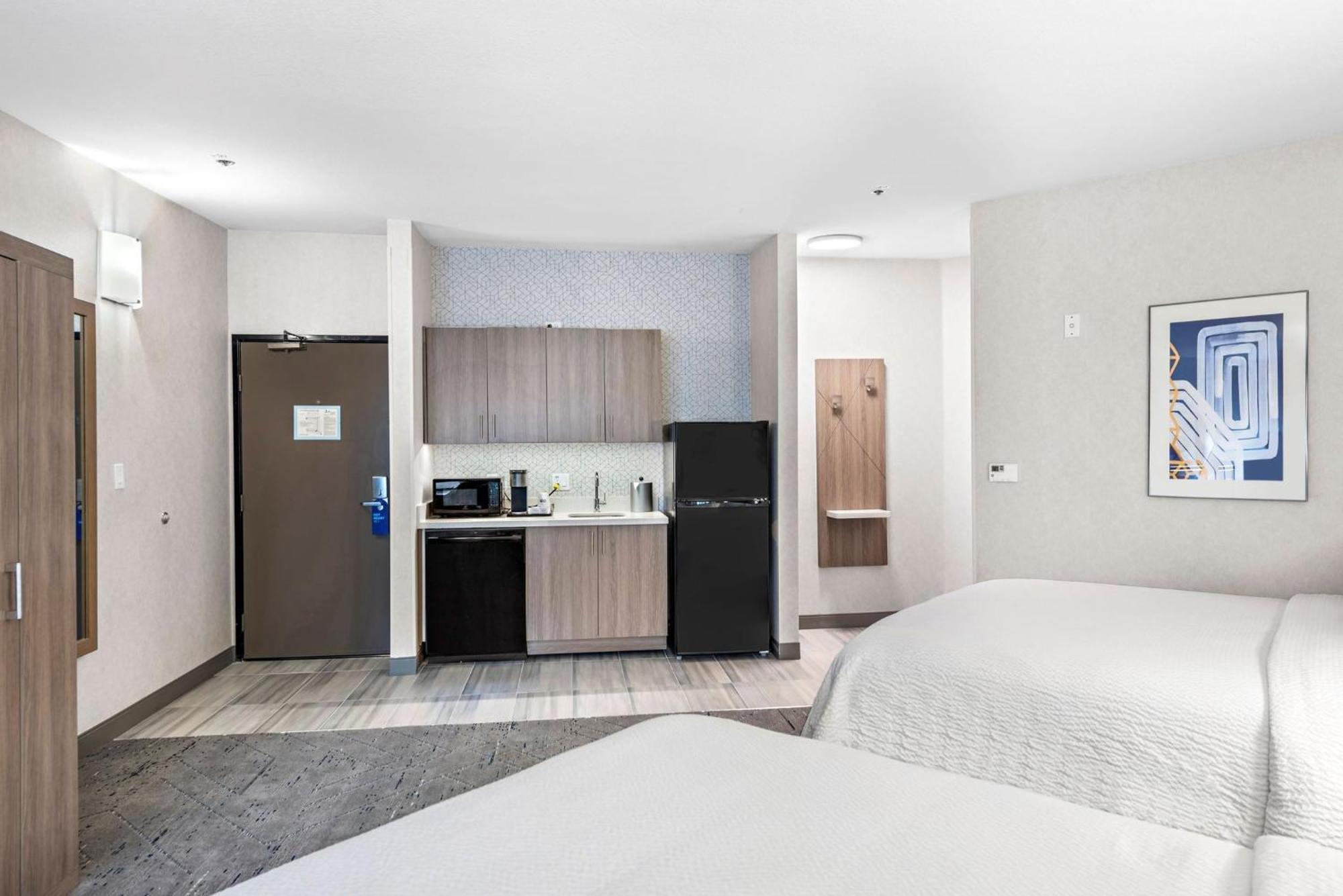 Holiday Inn Express La Mesa Near Sdsu By Ihg Exterior photo