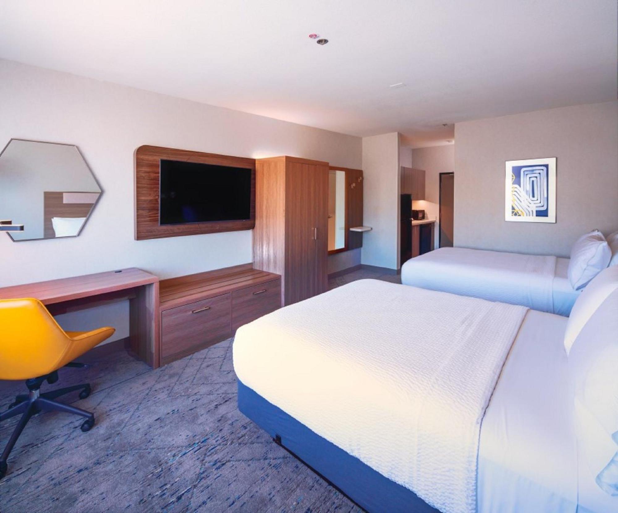 Holiday Inn Express La Mesa Near Sdsu By Ihg Exterior photo