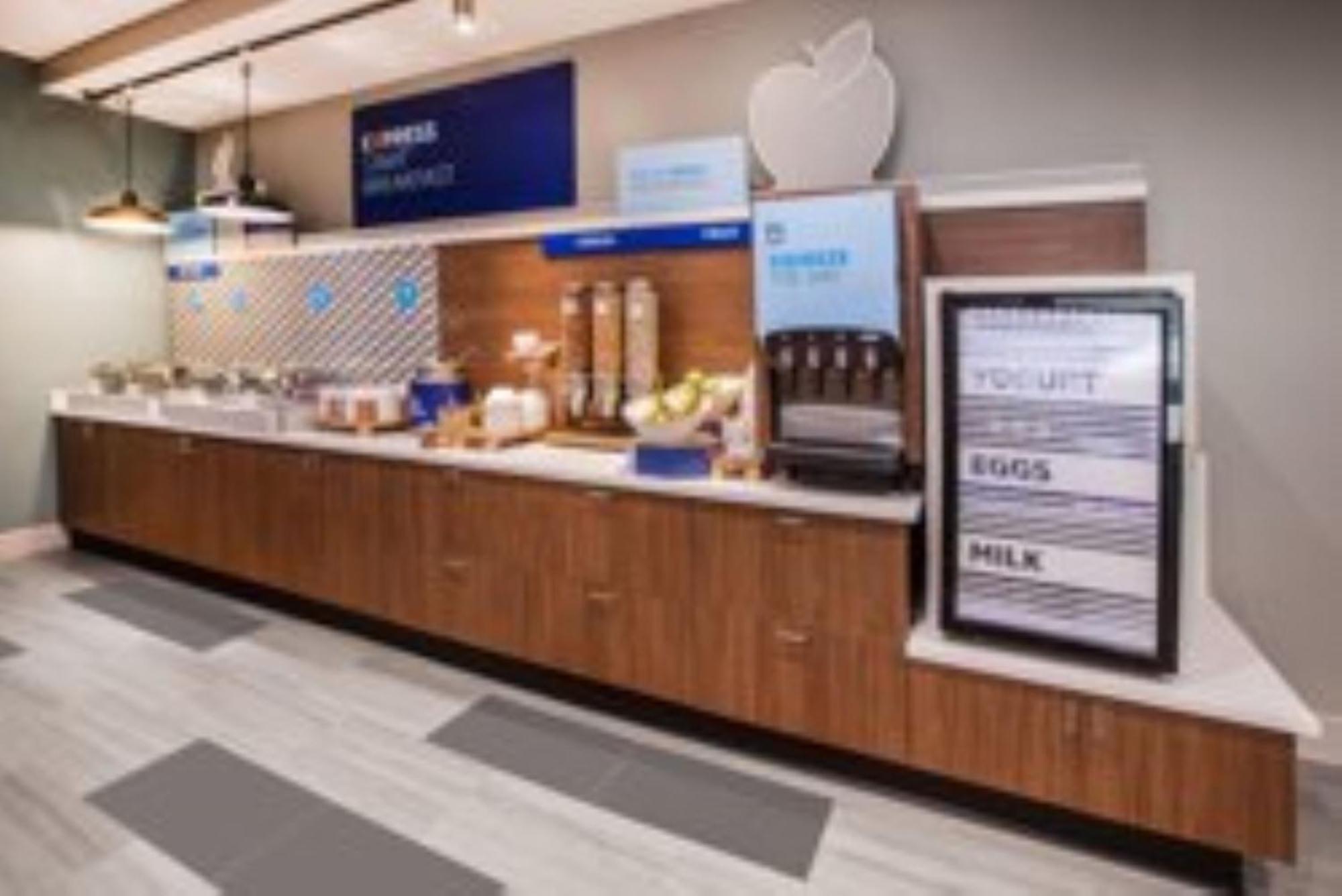 Holiday Inn Express La Mesa Near Sdsu By Ihg Exterior photo