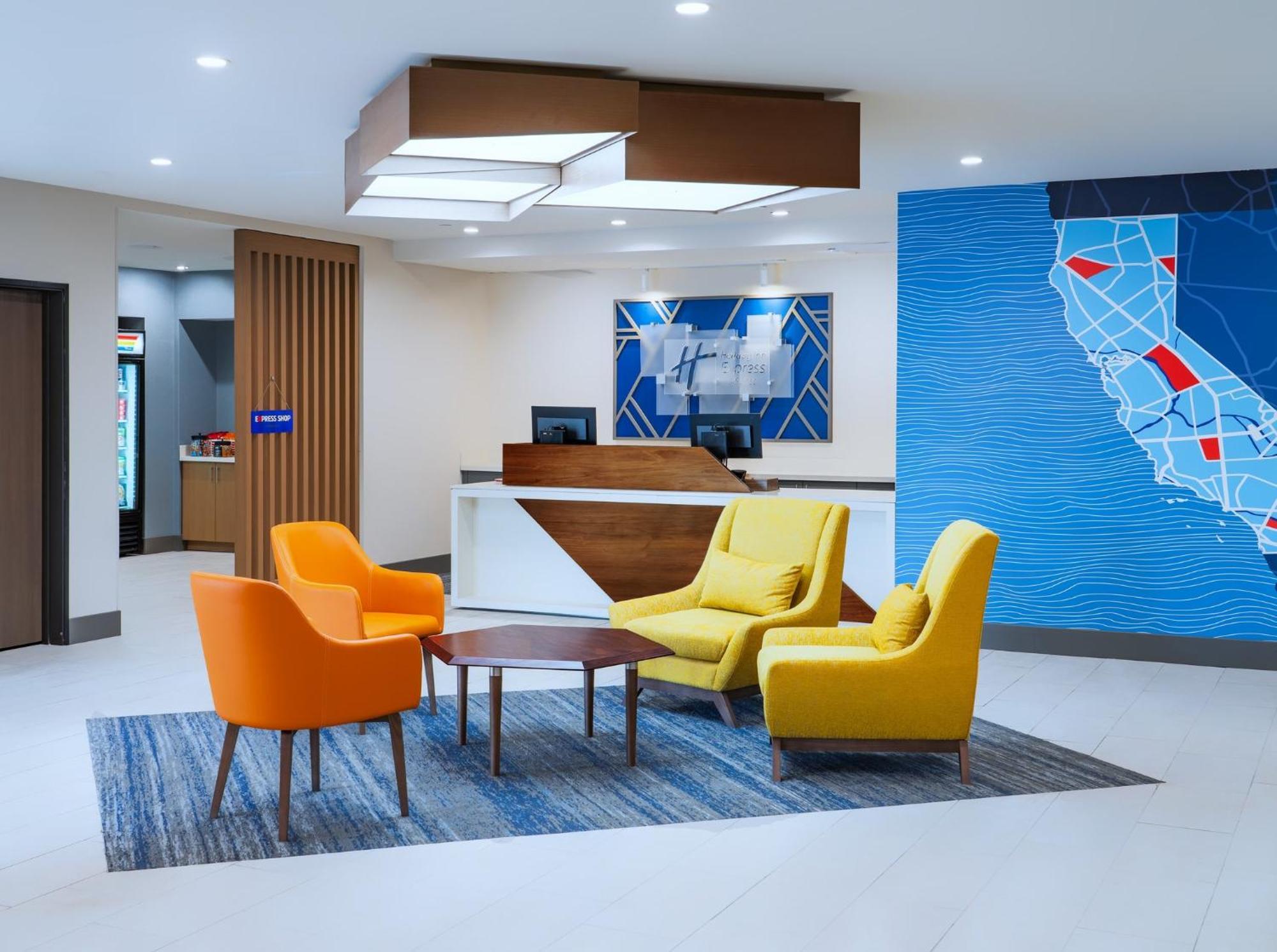 Holiday Inn Express La Mesa Near Sdsu By Ihg Exterior photo