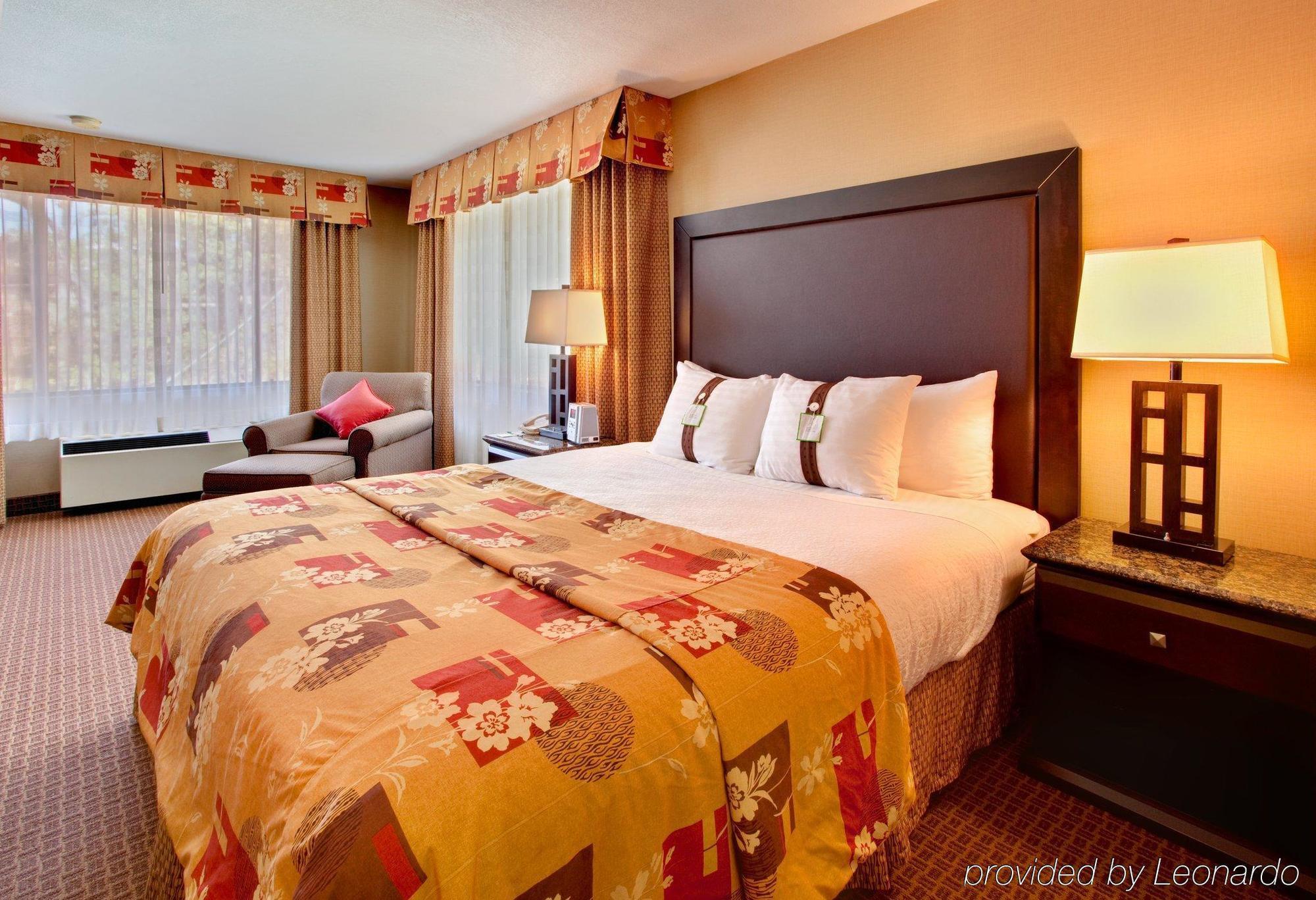 Holiday Inn Express La Mesa Near Sdsu By Ihg Room photo